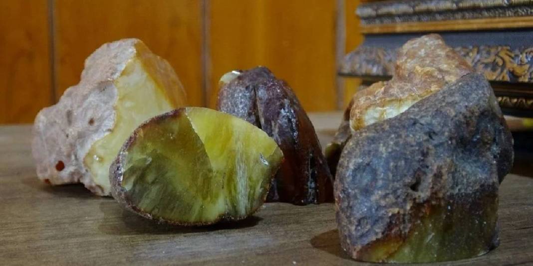 Altın gibi işi var! Osmanlı kehribarlarından üretiyor, talep patlıyor: O kadar meraklılar ki arabasını satıp alan bile oluyor 6